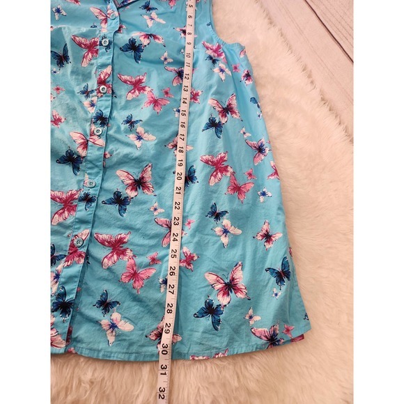 Woman‎ Within Women's Blue Butterflies Sleeveless Button Front Blouse Size 14/16 - Picture 5 of 5